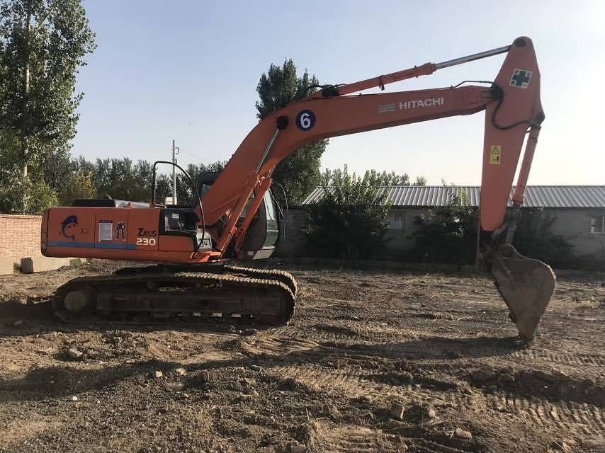 Hitachi vente à chaud d'occasion Japon Origine HITACHI ZX260 Excavateur à rouleaux Prix bon marché Excavateur à chaîne d'occasion