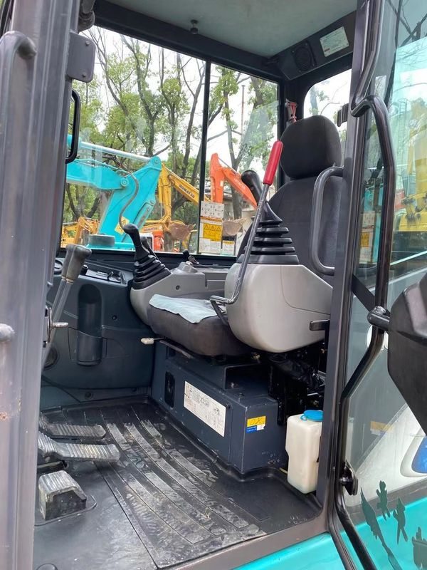 Mini-excavateur Kobelco SK50 SK55 SK60 SK70 d'occasion à vendre mini-excavateur d'occasion à vendre par le propriétaire