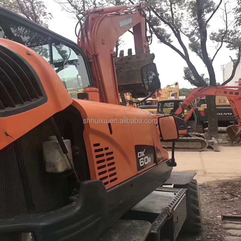 excellente performance pour Doosan 60w utilisée excavateur à roues de seconde main excavateur à roues doosan DX60W
