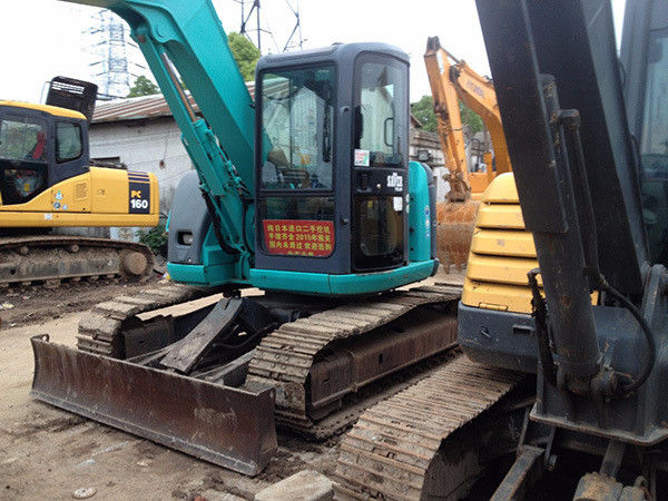 Kobelco SK200 Excavateur à rouleaux d'occasion moteur japonais Kobelco75 SK75 Kobelco 75 en excellent état