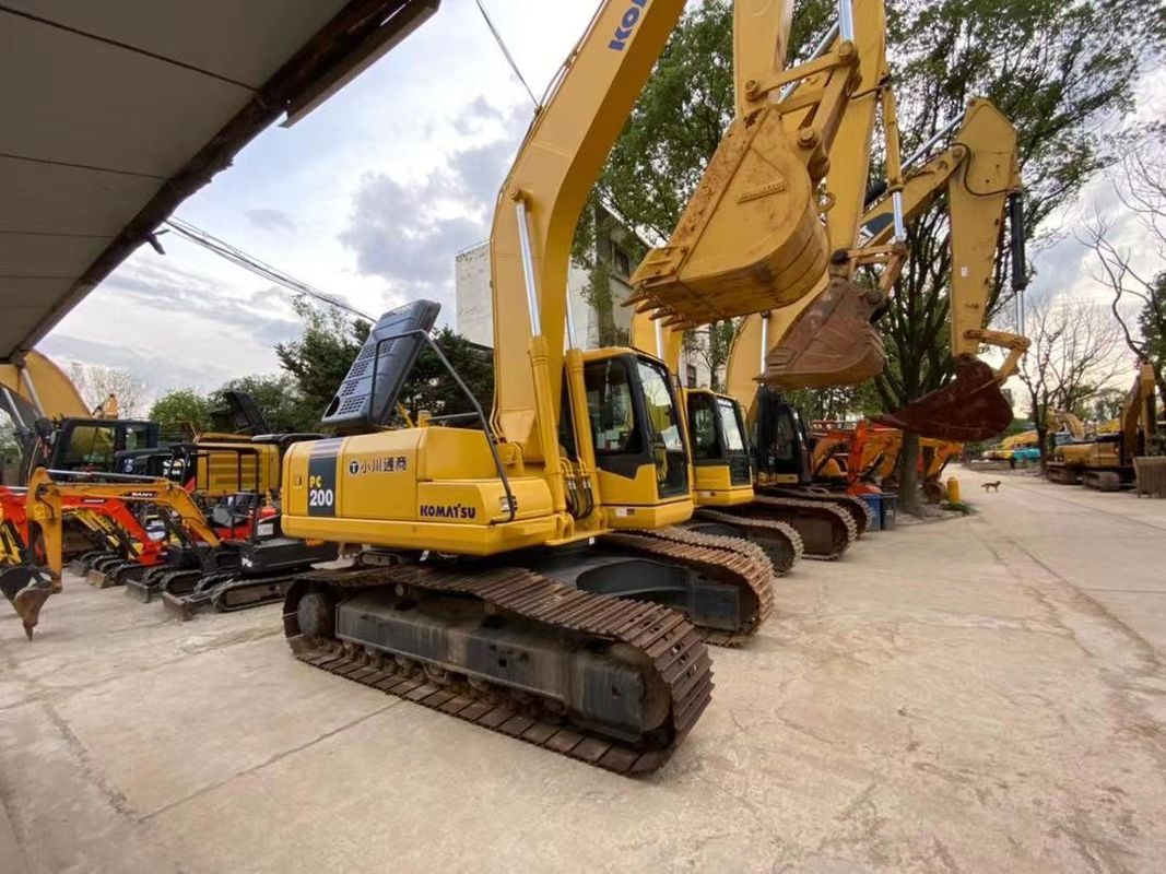 Excavateur à rampe 20 tonnes en stock