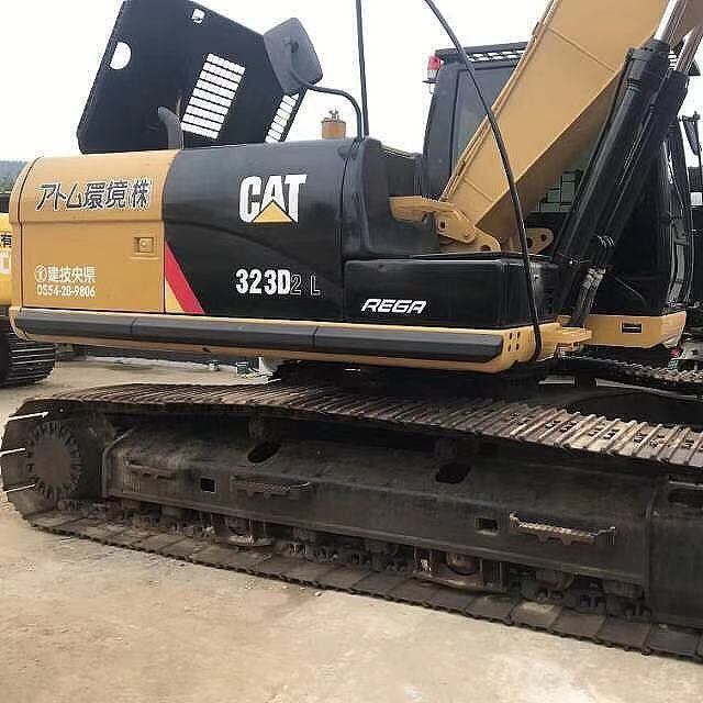 Vente de machines CAT323 en bon état, bon prix
