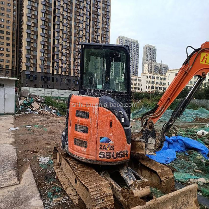 Hitachi en stock mini excavatrice utilisée Hitachi EX55 à vendre mini creuseuse Hitachi EX55 en bon état