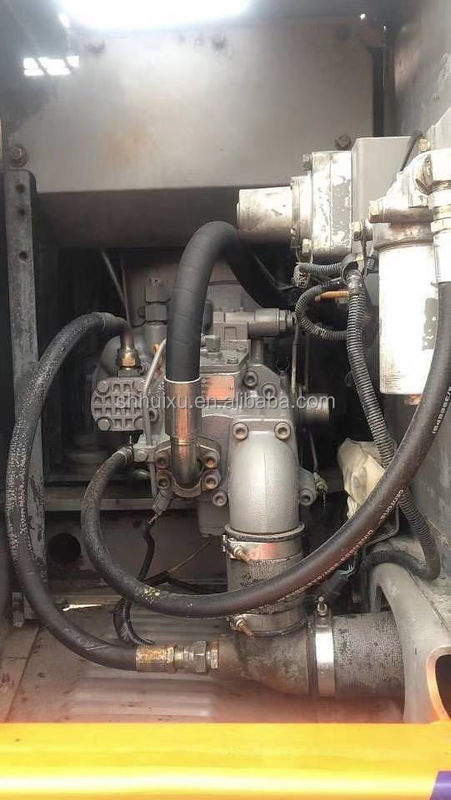 Vente à chaud d'une excavatrice d'occasion Hitachi EX120 à vendre une excavatrice d'occasion en bon état.