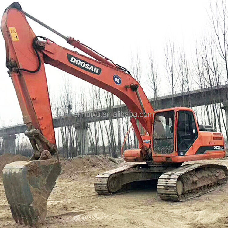 Vente à chaud de Doosan Doosan DH225 excavateur utilisé ramper DH225lc-9/Used machine de creusement meilleur marché bon prix