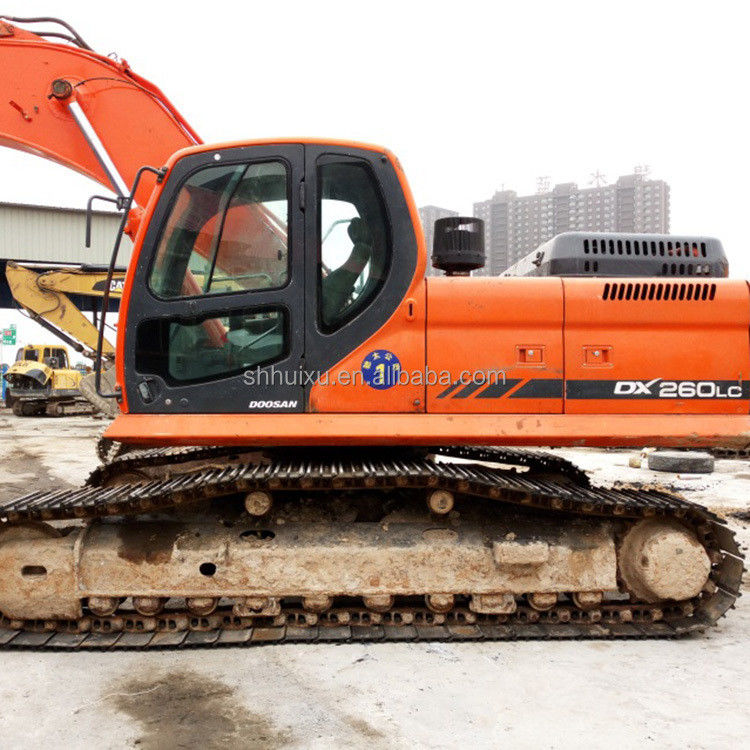 Vente à chaud de Doosan Excellente qualité Excavateur hydraulique à rampe de seconde main DOOSAN DX260 Corée origine/machine de creusement d'occasion meilleure vente bon prix