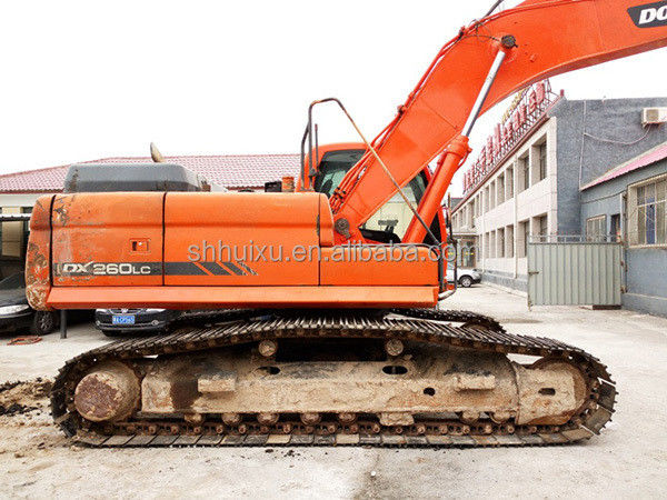 Vente à chaud de Doosan Excellente qualité Excavateur hydraulique à rampe de seconde main DOOSAN DX260 Corée origine/machine de creusement d'occasion meilleure vente bon prix