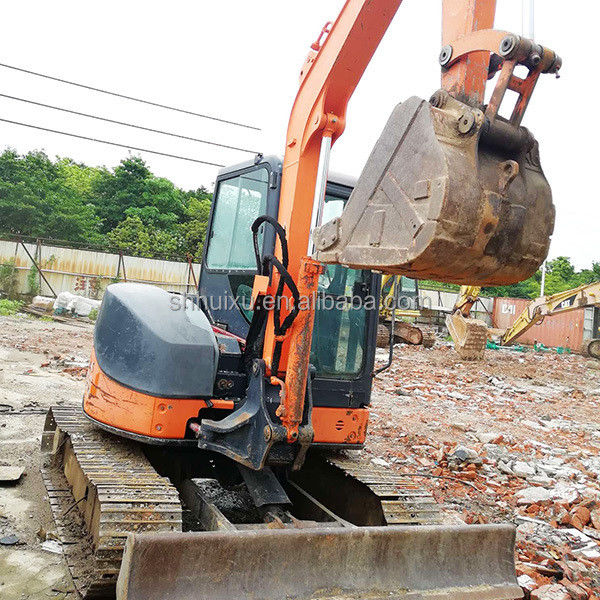 Hitachi en stock Mini-pelée japonaise HITACHI 50 à vendre/Une petite pelle à excavatrice d'occasion en bon état HITACHI 50