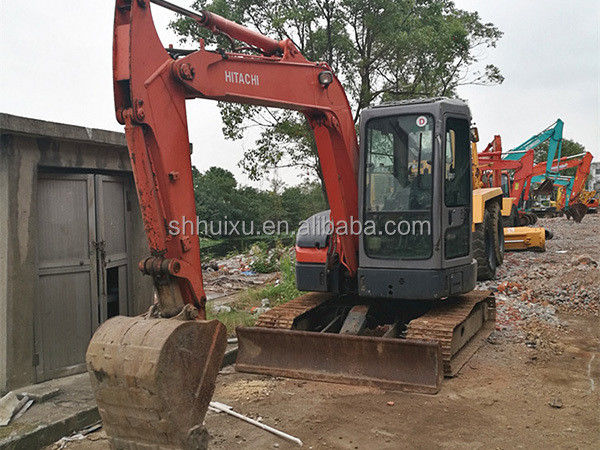 Hitachi en stock Mini-pelée japonaise HITACHI 55 à vendre/Une petite pelle à excavatrice en bon état HITACHI 55