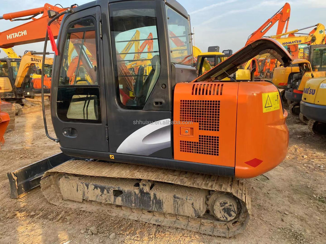 Hitachi en stock utilisé Hitachi mini excavatrice zx60 Japon année 2019/de seconde main Petite excavatrice à rampe en bon état HITACHI 60