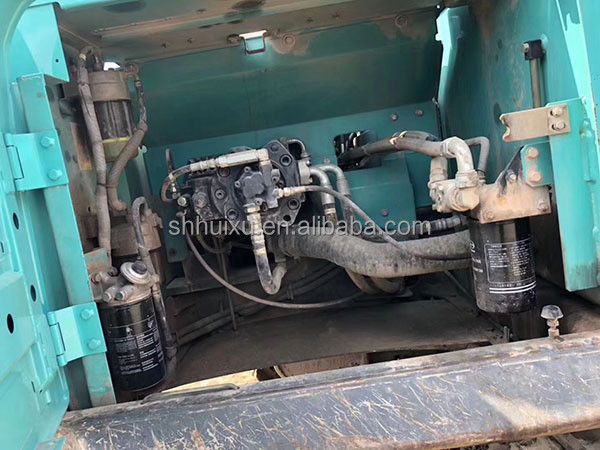 Kobelco SK200 Excellente qualité de l'excavateur à rampe d'occasion machine de creusement utilisée Kobelco SK270D prix bon marché