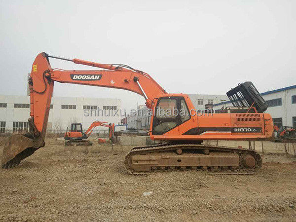 Vente à chaud de Doosan Meilleur vendeur d'occasion excavateur hydraulique rampant DOOSAN DH370 Corée d'origine machine de creusement utilisée