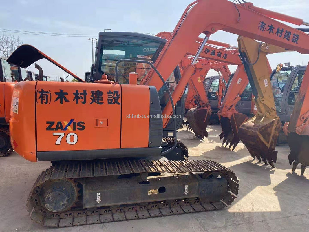 Hitachi en stock Mini-pelée japonaise HITACHI 70 à vendre/Une petite pelle à excavatrice d'occasion en bon état HITACHI 70