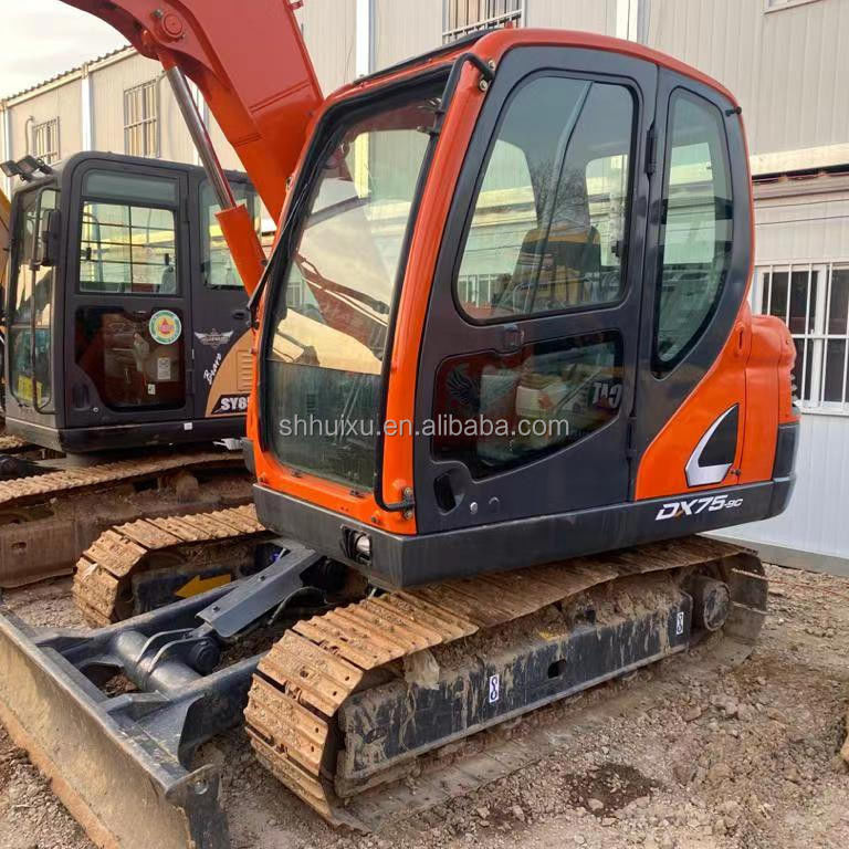 Corée d'origine mini creuseuse utilisée Doosan75 qualité machine de construction/Excavateur hydraulique à rampe de seconde main DOOSAN75 vente à chaud