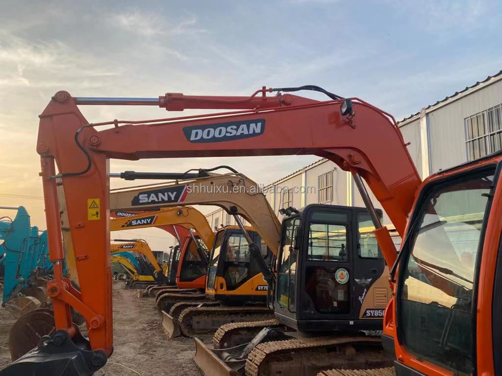 Corée d'origine mini creuseuse utilisée Doosan75 qualité machine de construction/Excavateur hydraulique à rampe de seconde main DOOSAN75 vente à chaud