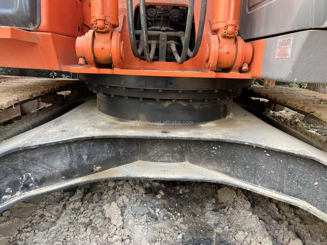 Vente à chaud Hitachi machine de creusement d'occasion japonaise utilisée creuseuse HITACHI 210 bon état
