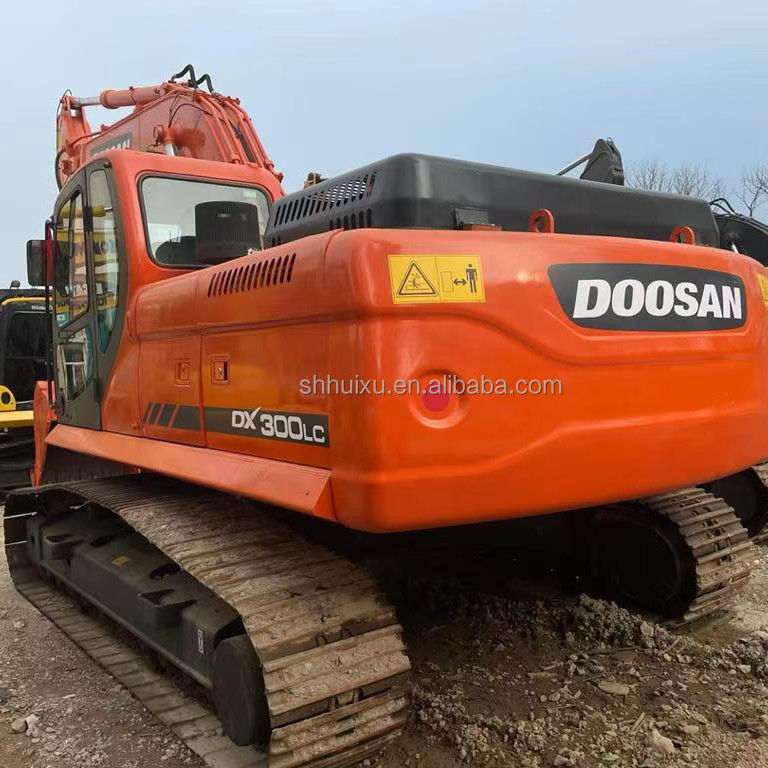 Vente à chaud de Doosan Excavateur d'occasion Doosan dh300 machine de creusement d'occasion DOOSAN DX300 bon prix