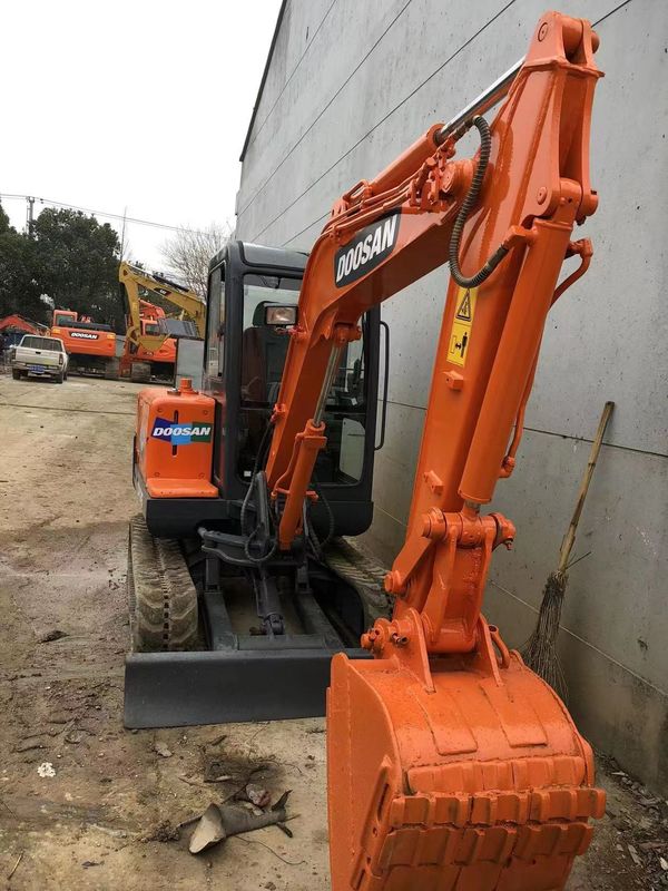 Excavateur hydraulique japonais 3 tonnes à vendre