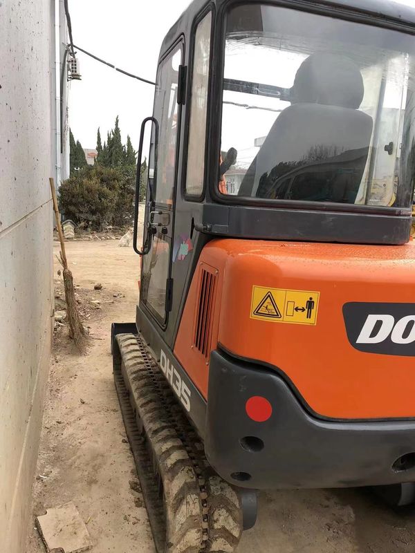 Excavateur hydraulique japonais 3 tonnes à vendre