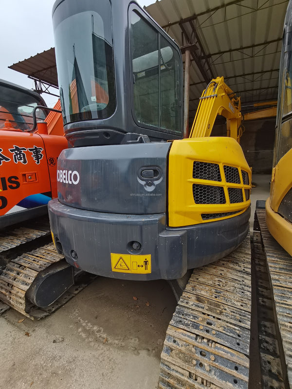 Kobelco SK200 Kobelco SK35SR excavateur hydraulique à rampe d'occasion Origine japonaise/mini-excavateur d'occasion Kobelco SK35SR Bonne qualité Prix bon marché