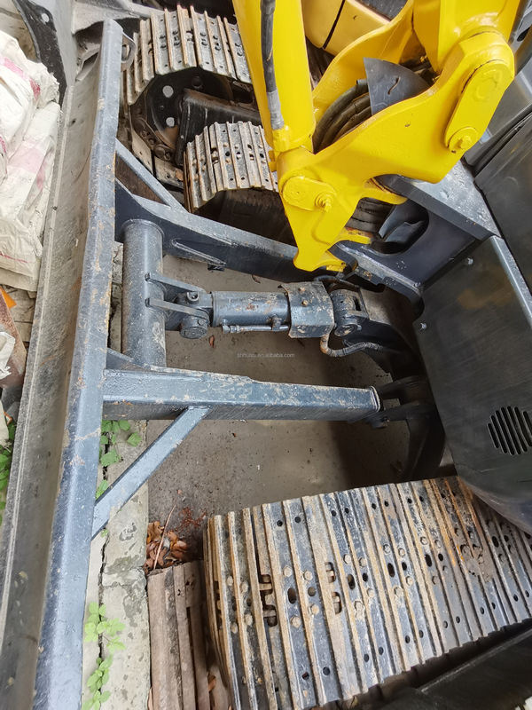 Kobelco SK200 Kobelco SK35SR excavateur hydraulique à rampe d'occasion Origine japonaise/mini-excavateur d'occasion Kobelco SK35SR Bonne qualité Prix bon marché