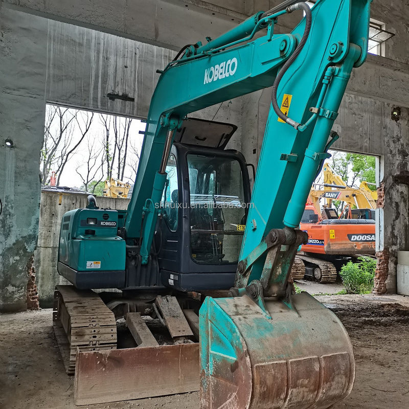 Kobelco SK200 Mini-pelée utilisée Kobelco SK75 Bonne qualité Prix bon marché Excavateur hydraulique à rampe d'occasion d'origine japonaise