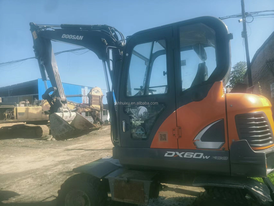 mini excavateur mini excavateur Doosan DX 60 mini utilisé
