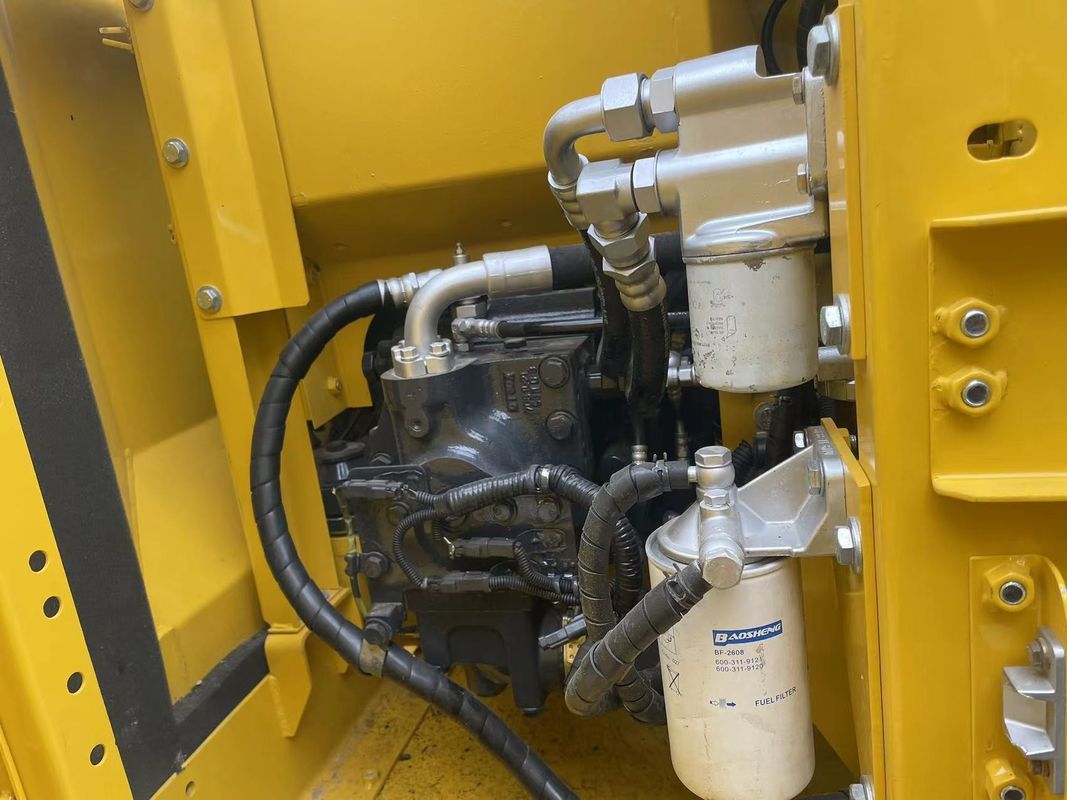Excavateur japonais Komatsu PC130 de bonne qualité et à bas prix à vendre
