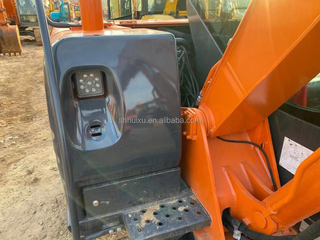 Hitachi en stock Hitachi ex60 japonais vente d'excavateur d'occasion/Excavateur hydraulique à rouleaux d'occasion en bon état