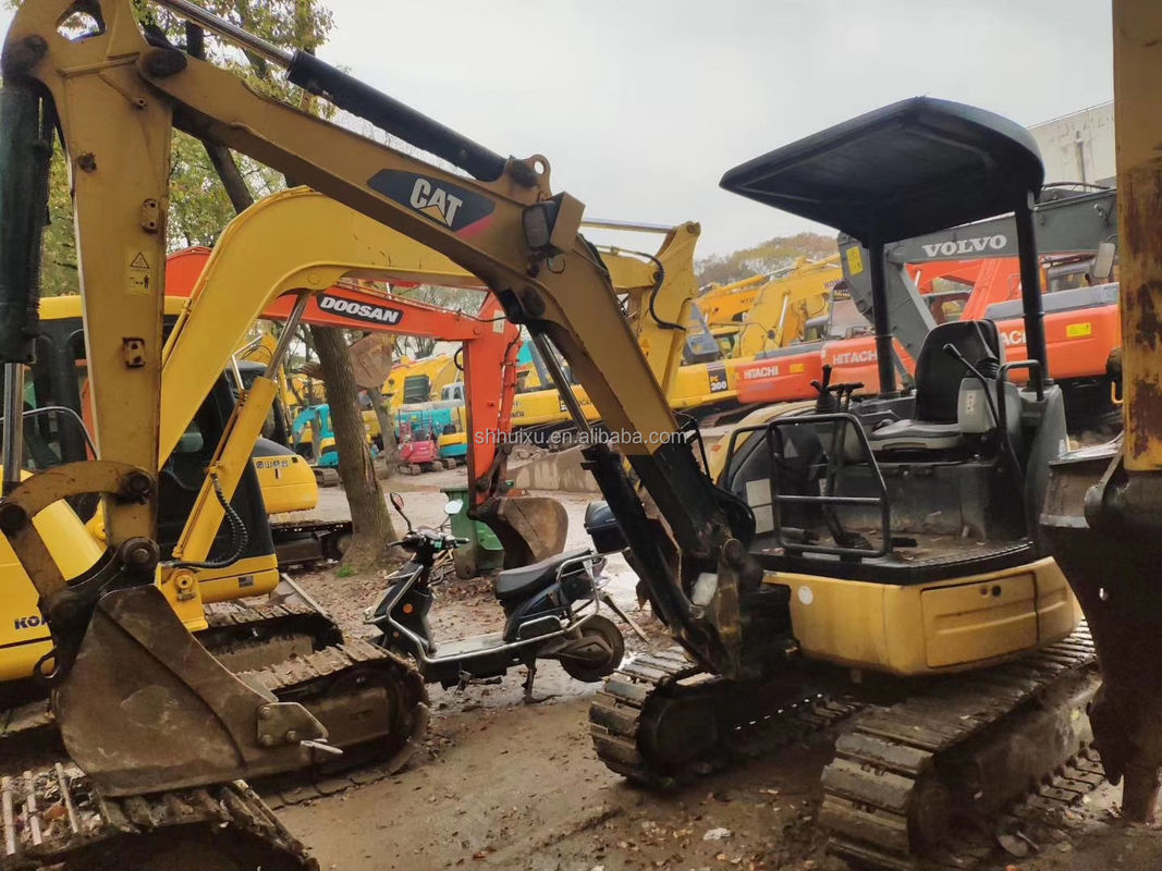 Excavatrice utilisée en bon état CAT303C prix raisonnable à vendre/de seconde main Excavatrice japonaise CAT303C