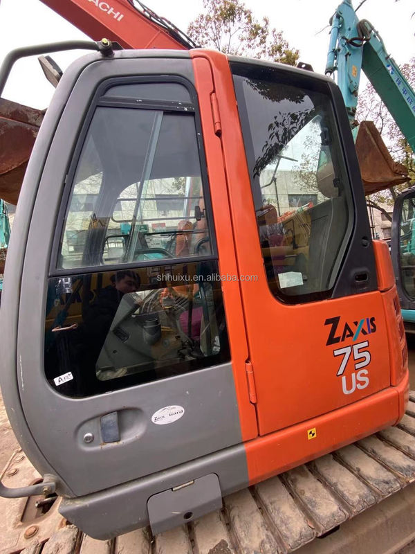 Hitachi vente à chaud utilisé excavateur ex75ur Hitachi/de seconde main Petite excavatrice à rampe en bon état HITACHI 75