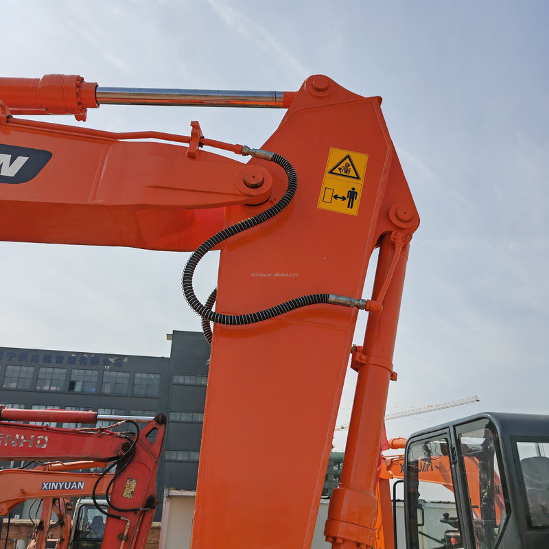 Vente à chaud de Doosan Nouveau Vente de biens d'occasion Excavatrices à roues Doosan DH150, 90 excavatrices neuves/utilisées Doosan