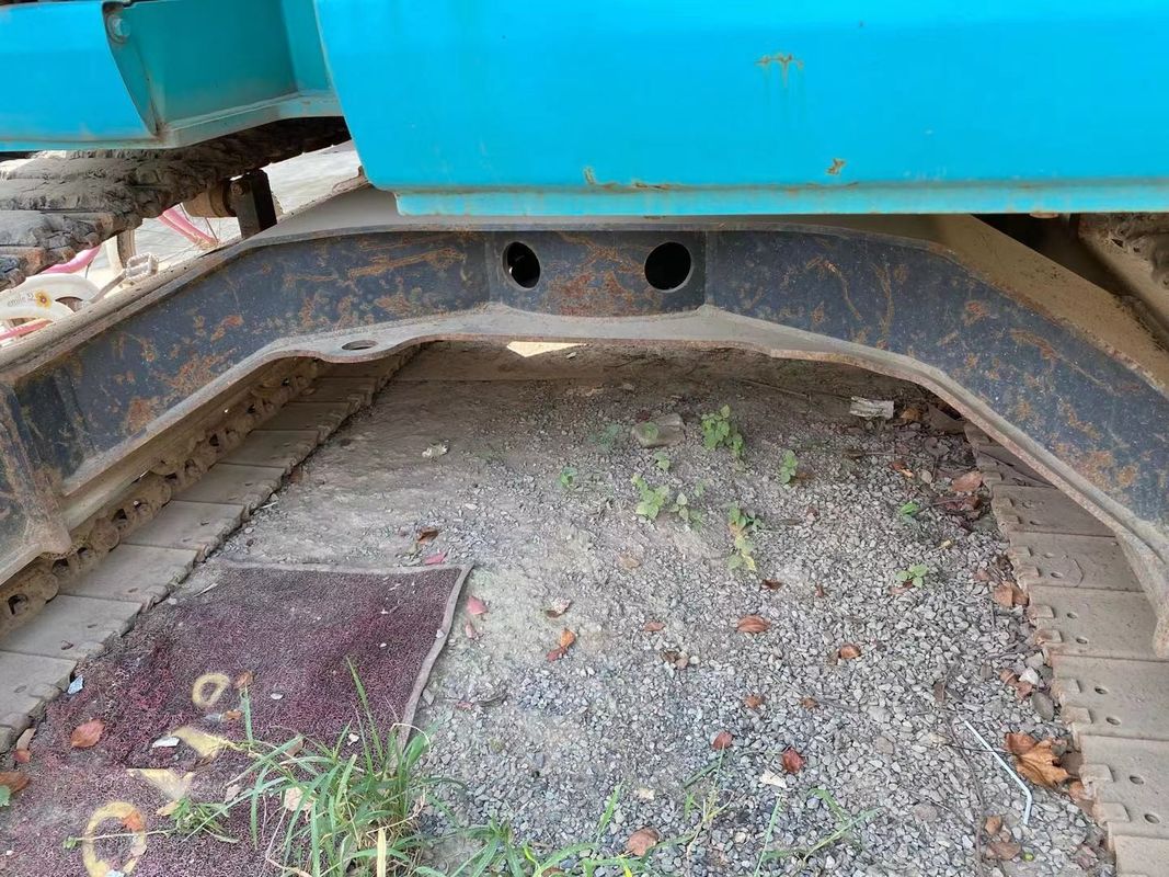 Vente d'une mini-pelée de 7 tonnes