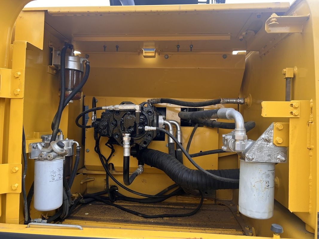 Excavateur d'occasion Kobelco SK260 excavateur d'occasion machines d'occasion 26 tonnes excavateur de terre à main excavateur d'occasion