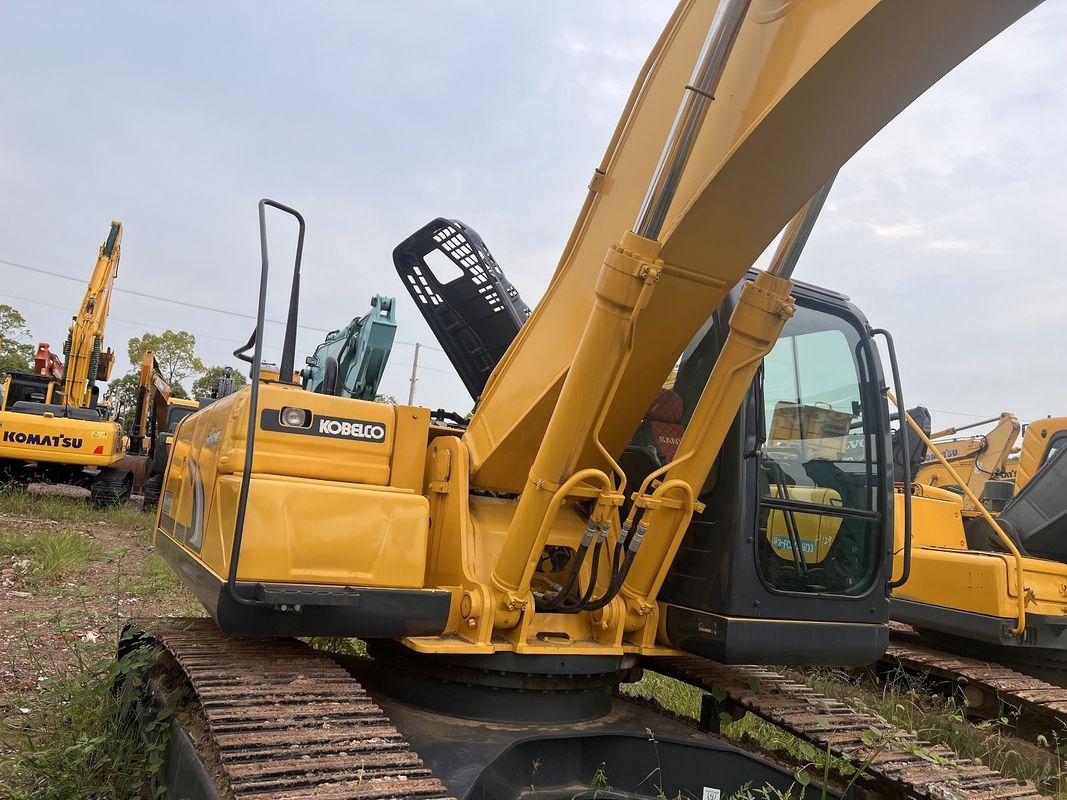 Excavateur d'occasion Kobelco SK260 excavateur d'occasion machines d'occasion 26 tonnes excavateur de terre à main excavateur d'occasion