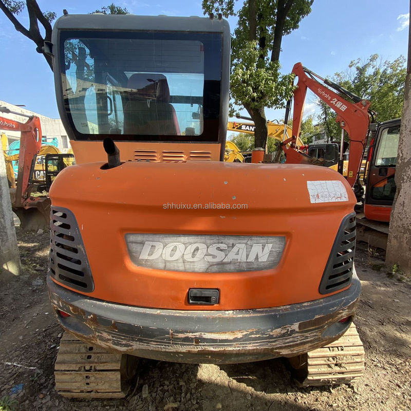 Vente à chaud de Doosan à Shanghai en gros d'excavatrice d'occasion doosan dx60 DX60-5B DX60-9C DX60R/excavatrice dx60-9c utilisée doosan