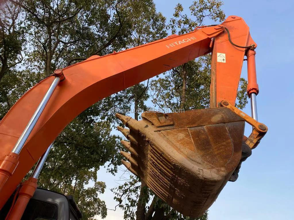 HITACHI en stock excavatrice utilisée HITACHI zx210/machine à creuser utilisée HITACHI 210 à vendre