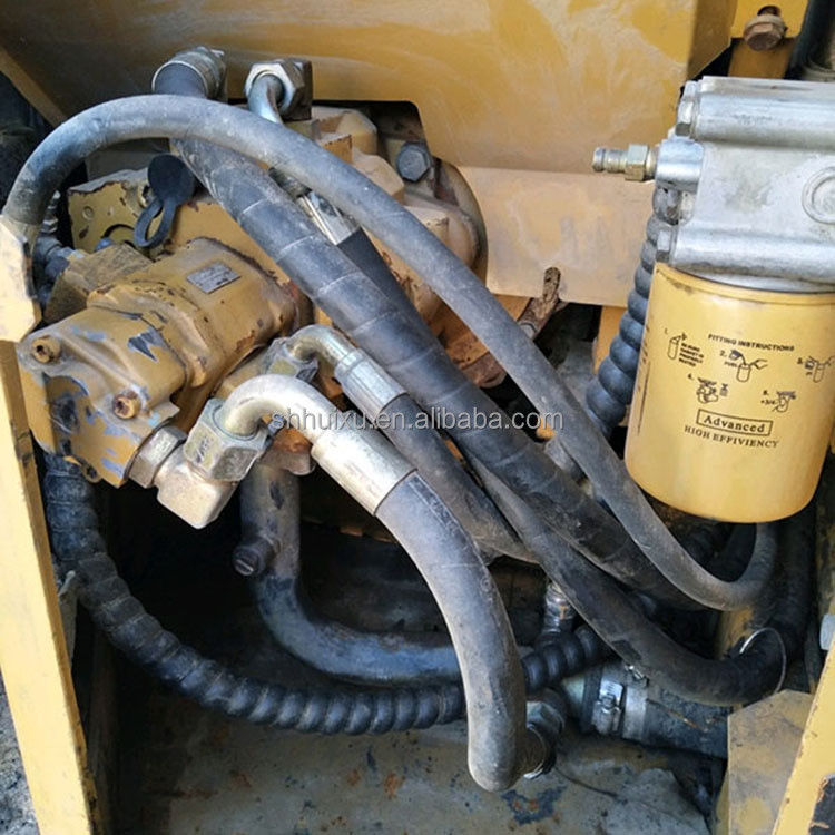 Excavateur Caterpillar d'occasion Petite excavatrice hydraulique à rampe CAT306 bonne qualité Caterpillar en stock