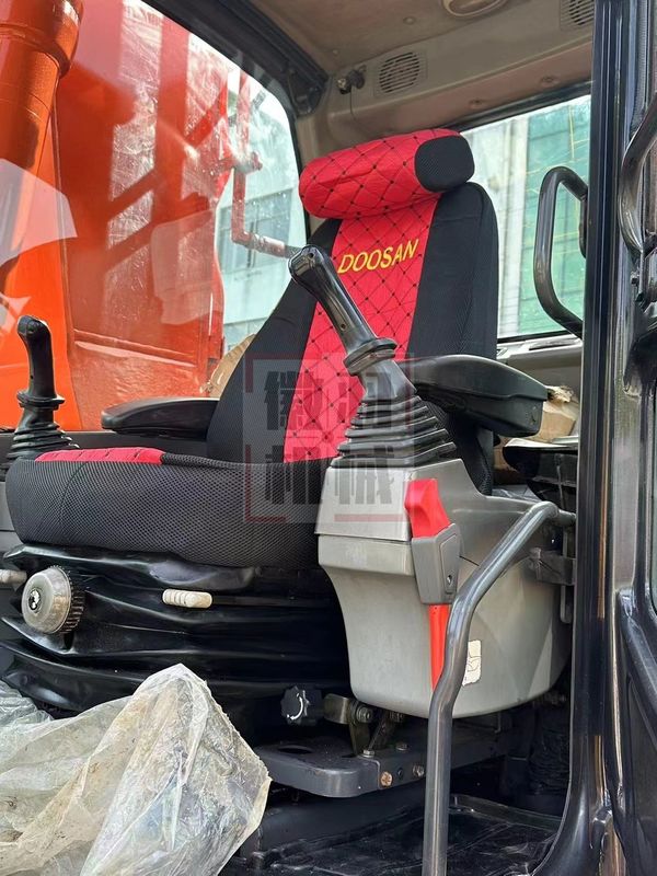 Excavateur d'occasion Doosan Dh60 Dh75 Dh80 Doosan DX500LC DX300 DX220 DX225 utilisé à vendre