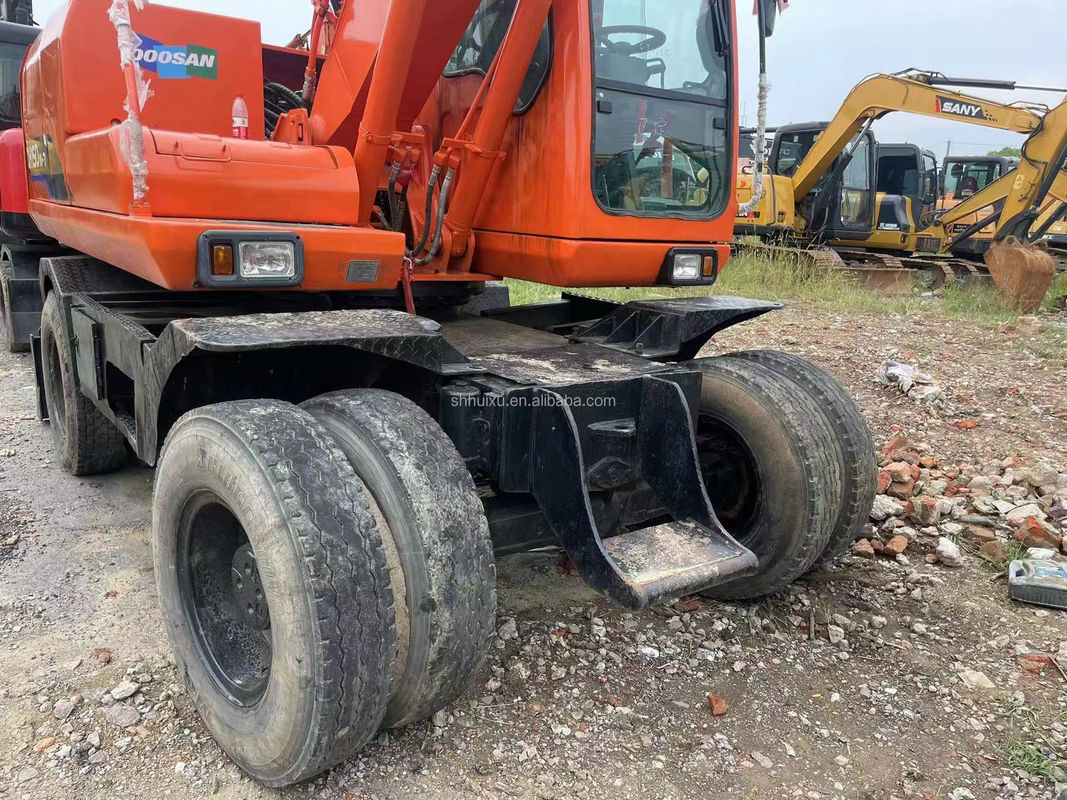 Chine excavateur à roues Doosan 150 excavateur d'occasion machine lourde grande excavatrice