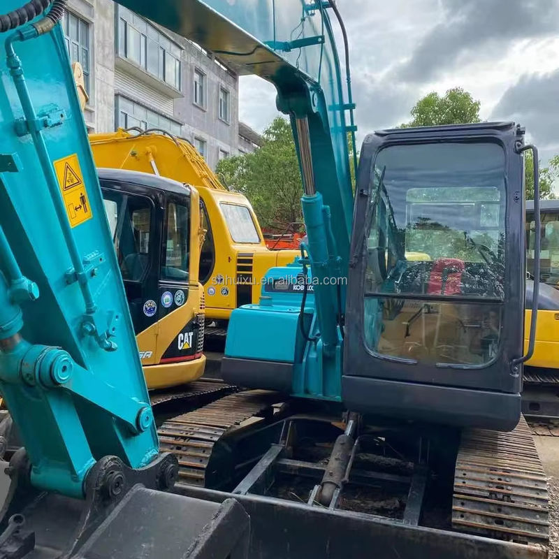 Excavatrice japonaise d'origine utilisée utilisée kobelco sk75/produit de vente à chaud de seconde main kobelco75 en vente
