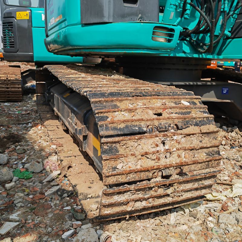 temps de travail réduit excavateur à rampe d'occasion kobelco 135/couleur d'origine kobelco 135 utilisé en vente