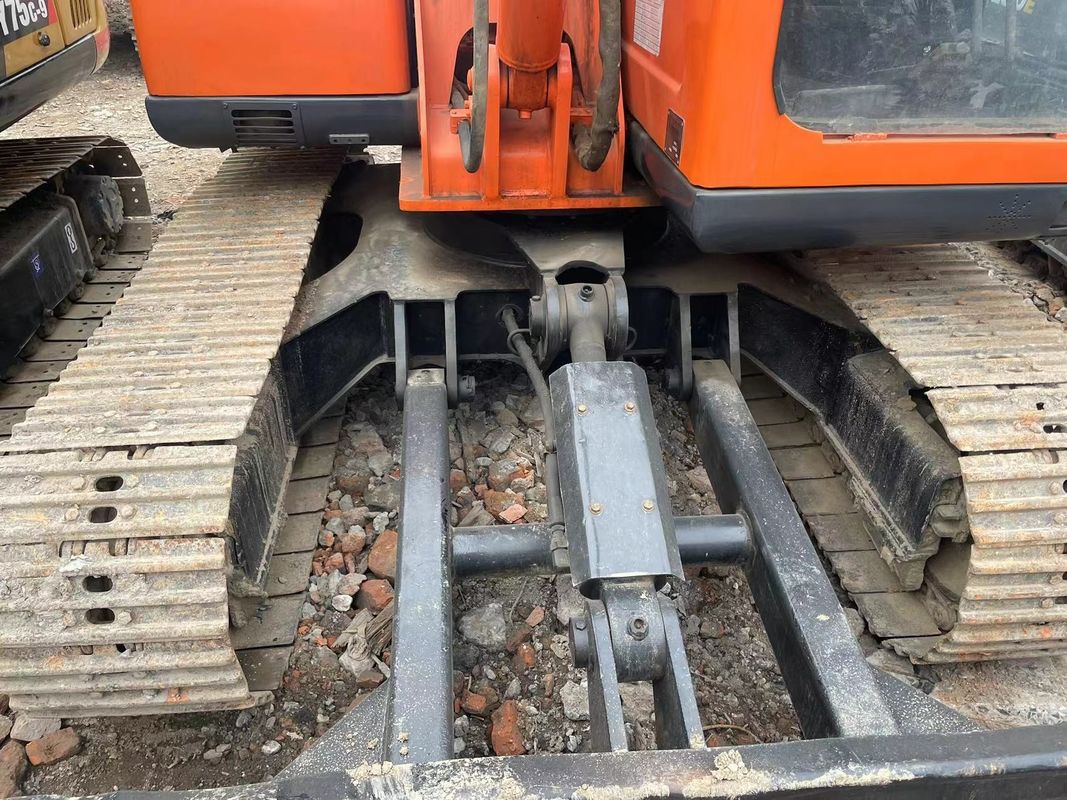 Mini-excavatrice utilisée Doosan DX75 petite pellicule utilisée machines de 6 tonnes pellicule de terre manuelle petite pellicule