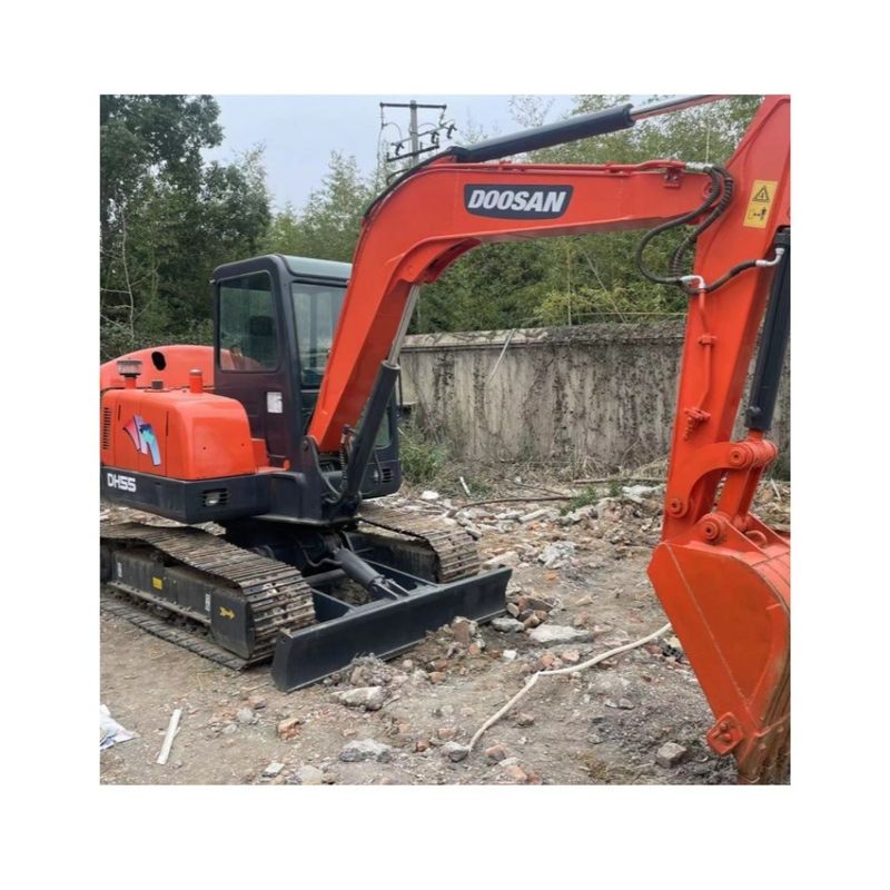 Excavateur de seconde main de haute qualité avec un prix bas utilisé Doosan55 à vendre machine de construction de routes