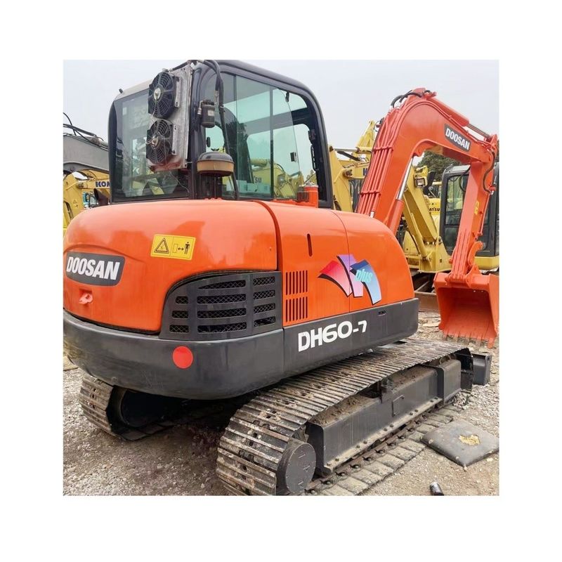 Nouveau Ventes de bon de l'excavateur d'occasion Doosan DX60 excavateur utilisé creuseur creuseur Doosan DH60 prix d'usine à la vente