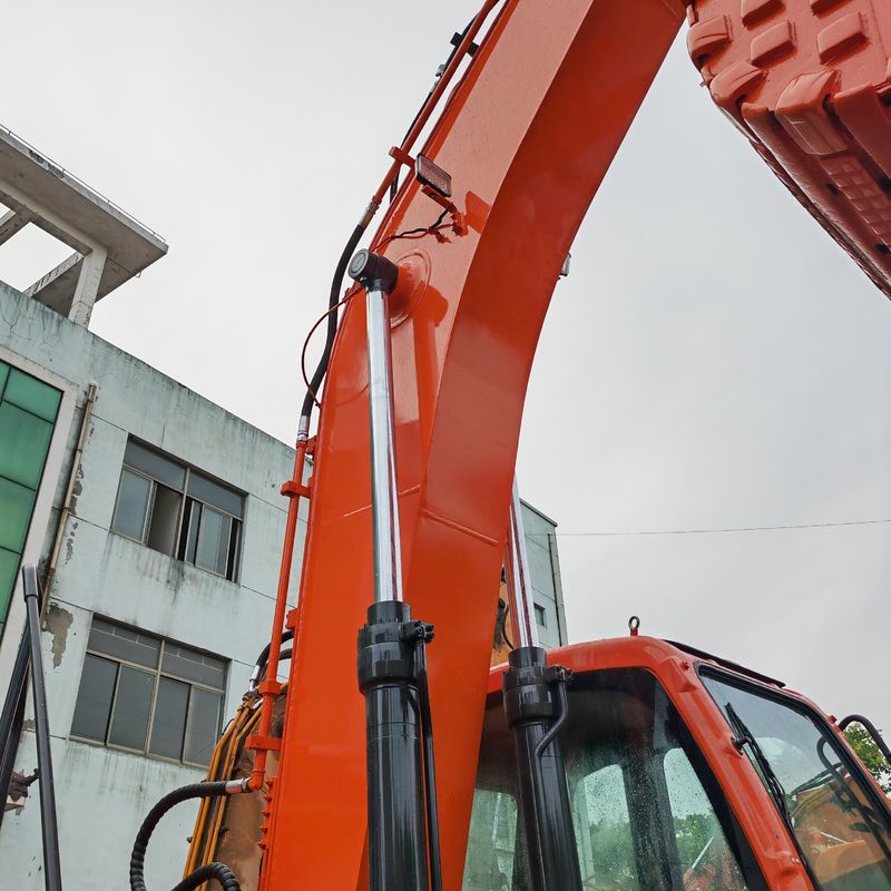Excavateur d'occasion de 25 tonnes Doosan dx225 à vendre Excavateur d'occasion de 25 tonnes Doosan 225 à vendre