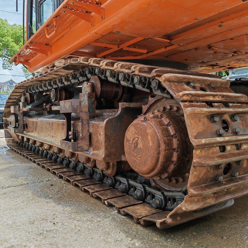 Excellente qualité Excavateur hydraulique à rampe de seconde main DOOSAN DH500/utilisé DOOSAN DH500 en vente