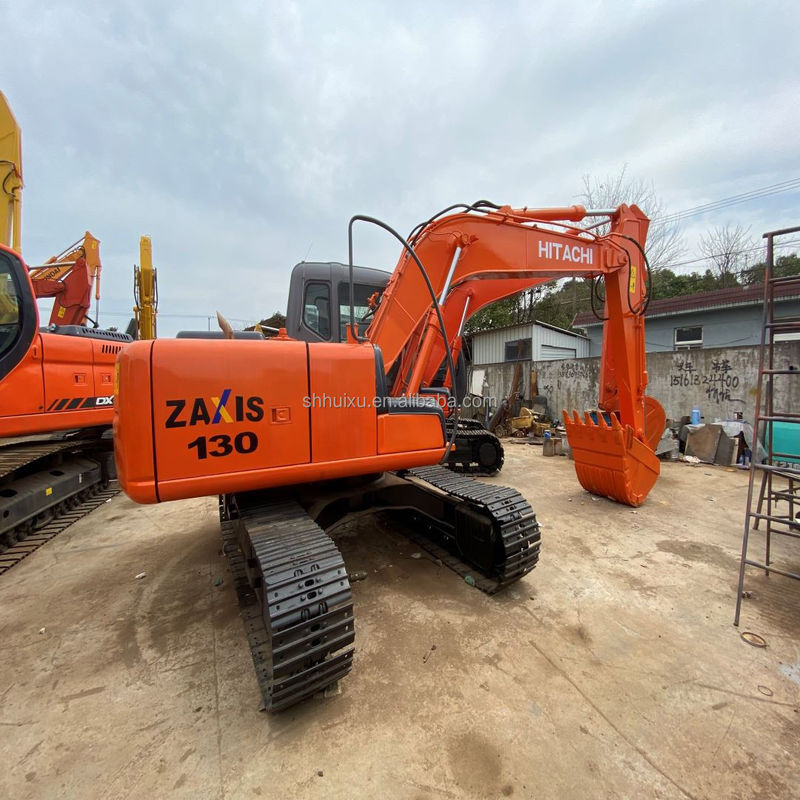 Vente à chaud Hitachi Excavateur à rampe Hitachi ZX130 d'occasion Hydraulique En bon état/machine de creusement d'occasion prix pas cher