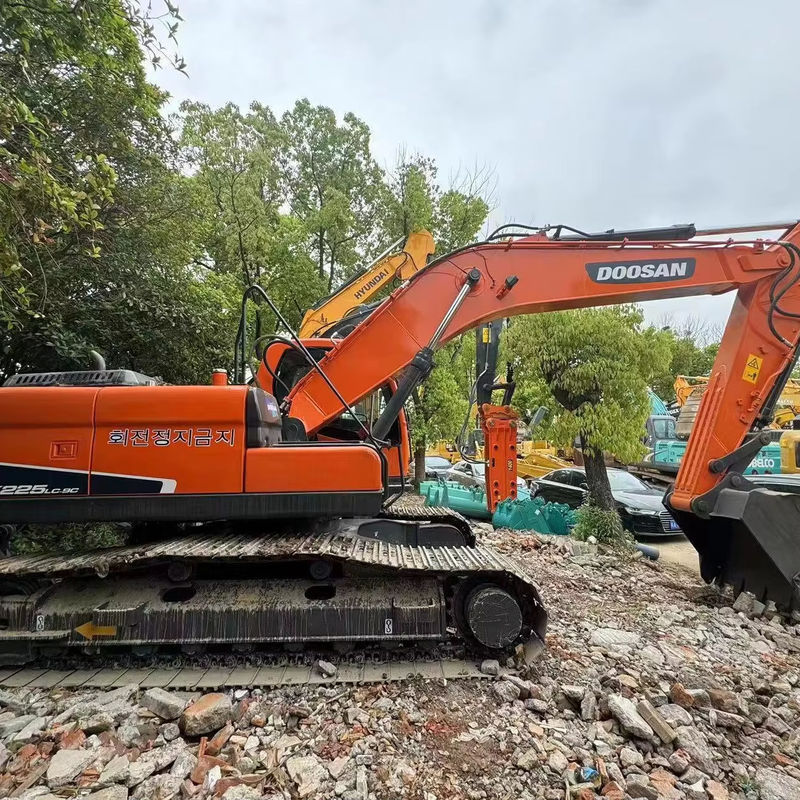 Excavateur d'occasion doosan dh225 en vente /faible temps de travail utilisé doosan dh225 en Chine Shanghai