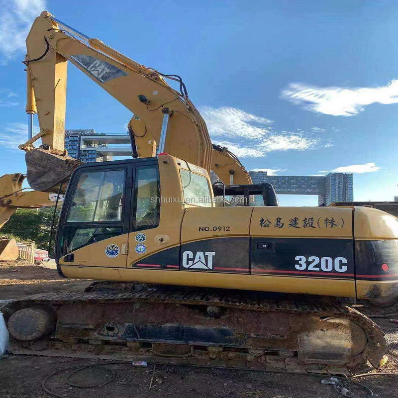 Excavateur d'occasion CAT320C à vendre à chaud